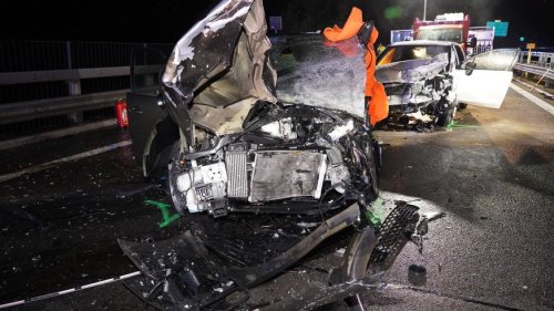 Unfall mit Falschfahrer auf Autobahn in Uri: Mehrere Personen schwer verletzt