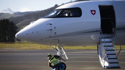 Welche Bundesräte auch für Kurzstrecken das Flugzeug nehmen