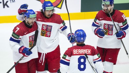 Viele «Schweizer» treffen für Tschechien – Deutschland holt vergeblich 0:3 auf
