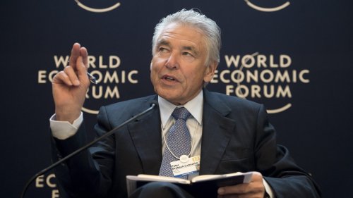 Neuer WEF-Präsident geht auf Gründer Klaus Schwab los