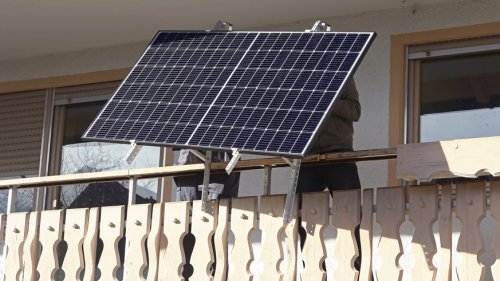 Solarstrom vom eigenen Balkon – wie viel das kostet und was es bringt