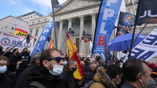 Grosser Protest gegen Abschaffung des «Knebelgesetzes» in Spanien