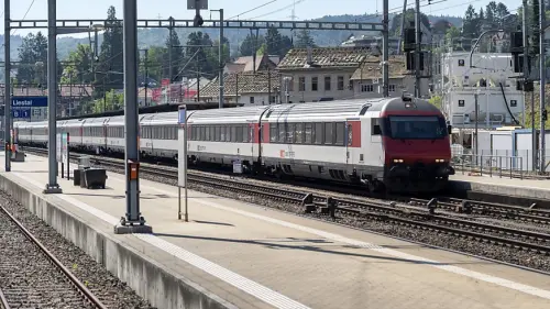 Entgleister Zug unterbricht Strecke bei Liestal