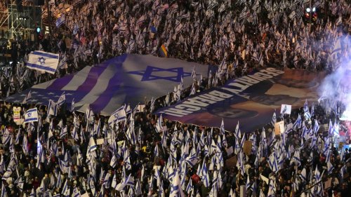Erneut Massenproteste in Israel trotz Verschiebung der Justizreform