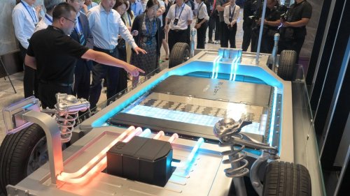 Batteriegigant CATL stellt drei neue Super-Akkus vor