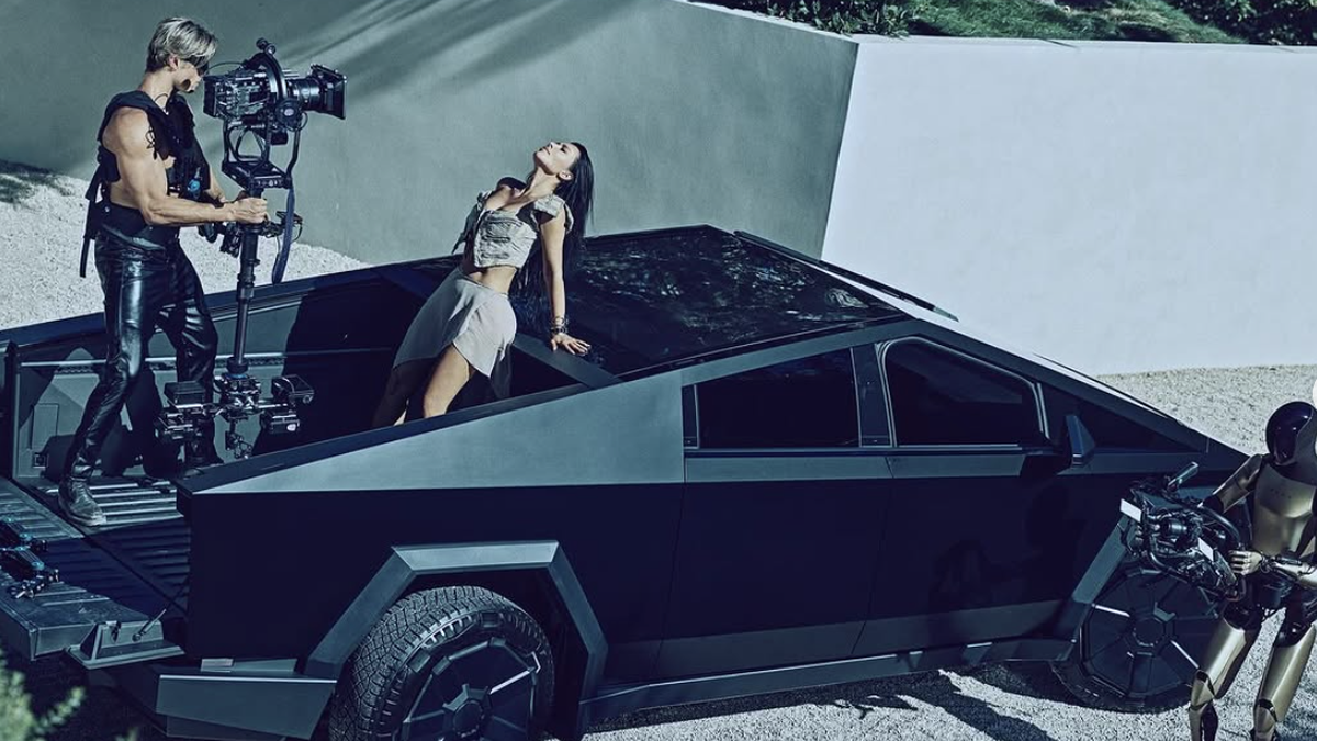 Kim Kardashian erntet Kritik für Fotoshoot mit Cybertruck und Tesla-Roboter