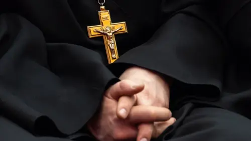 Priester auf Malta soll Spenden für Pornos veruntreut haben