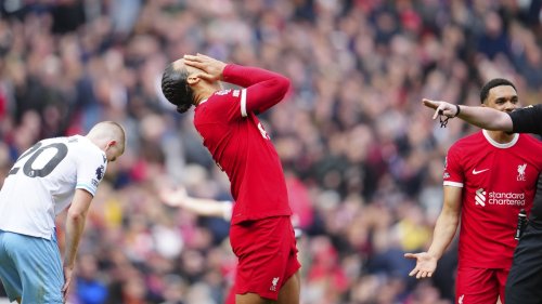 Liverpool stolpert im Titelrennen – Okafor trifft bei Milan-Spektakel