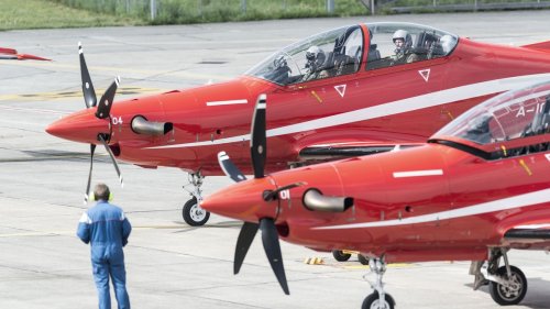 Flugzeug stürzt in Emmen LU ab