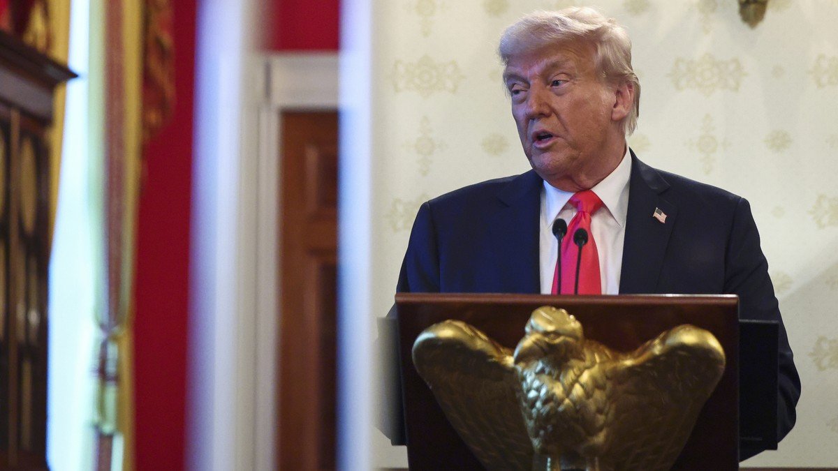 Trump: «Carter glücklich, weil Biden schlechter» + Rohstoff-Deal mit Ukraine nächste Woche