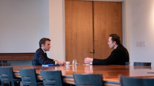 Frankreichs Präsident Macron trifft Twitter-Chef Musk