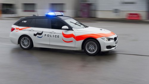 In Panik geraten: Frau überfährt im Kanton Freiburg sechs Personen – darunter 5 Kinder
