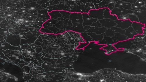 (Fast) totale Dunkelheit – Stromausfälle in der Ukraine aus dem All sichtbar