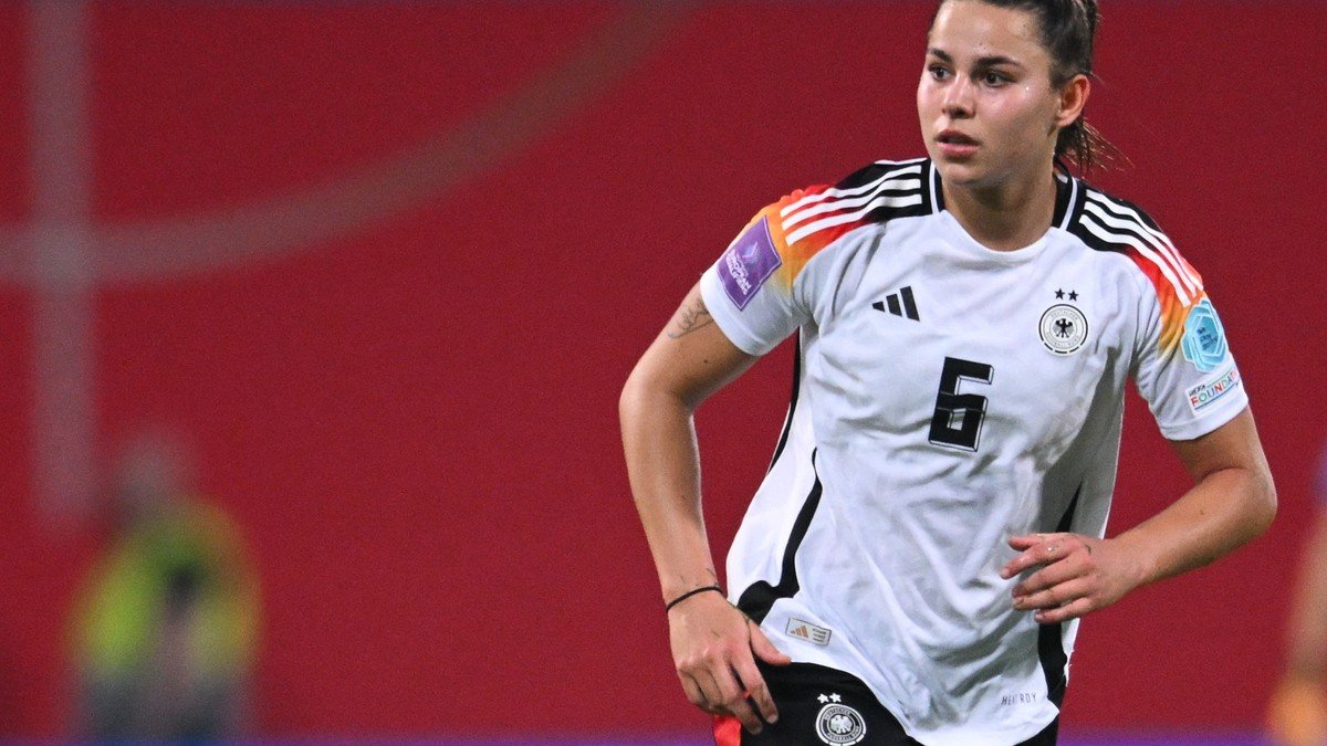 Lena Oberdorf redet sich beim Begriff "Equal Pay" komplett in Rage