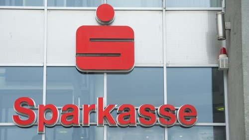 Betrüger nehmen Sparkassen-Kunden ins Visier: Vorsicht vor dieser dreisten E-Mail