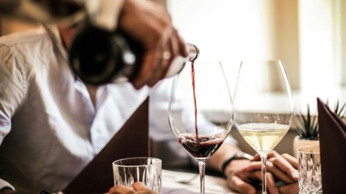 Restaurant wirbt mit Gratis-Wein – wenn Gäste eine Regel befolgen