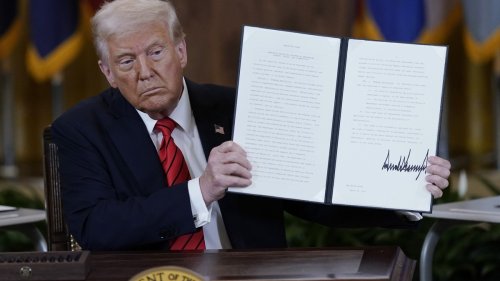 Goldenes Zeitalter? Trump kollidiert mit der Realität