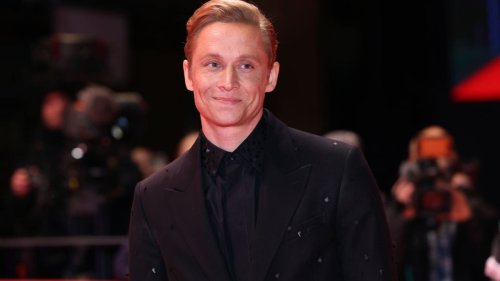 Tiktok: Matthias Schweighöfer verbockt viralen Trend – und erntet Lacher
