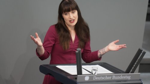 Anne Will widerspricht Heidi Reichinnek beim Thema Ukraine