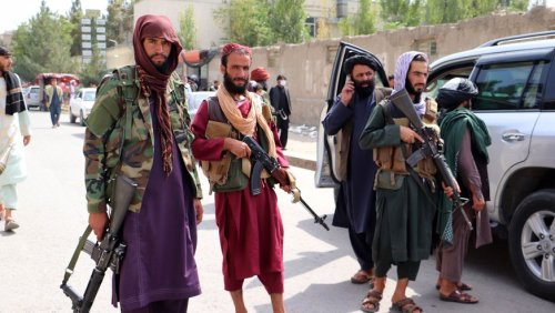 Afghanistan: Nach Taliban-Machtübernahme – Kabul Luftbrücke kritisiert Regierung