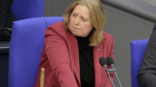 CDU-Mann belehrt SPD-Ministerin Bärbel Bas: Grüne spotten