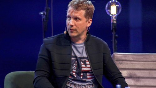 "Dann kam es zum großen Showdown": Oliver Pocher erklärt, wie das Aufeinandertreffen mit den Harrisons wirklich war