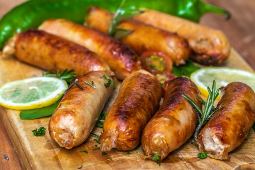 Johnsonville recalls cheddar bratwurst sold in Wisconsin for possible plastic contamination