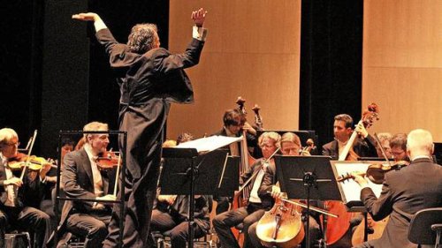 Herausragendes Konzert: „Meininger Hofkapelle“ spielt Wagner und Bruckner im Wolfsburger Theater