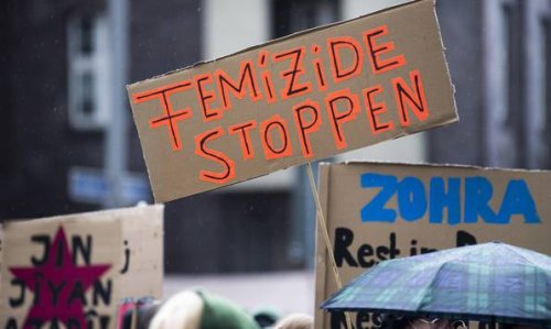 Österreich als „Land der Femizide“? Rechtsanwältin kritisiert die Justiz