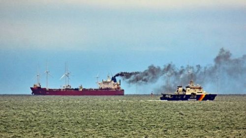 Fehmarnbelt: Bundespolizei beschattet russische Marine in der Ostsee