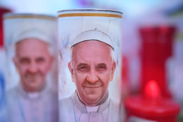 Wie geht es Papst Franziskus? Aktuelle Meldungen im Liveticker (23.3.2025)