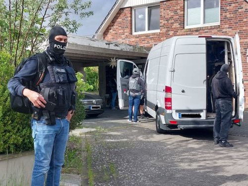 Illegale Migration: Bundesweite Schleuser-Razzia – Festnahmen