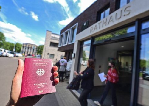 Reisepass und Personalausweis: Änderungen ab Mai 2025 - Das gilt jetzt