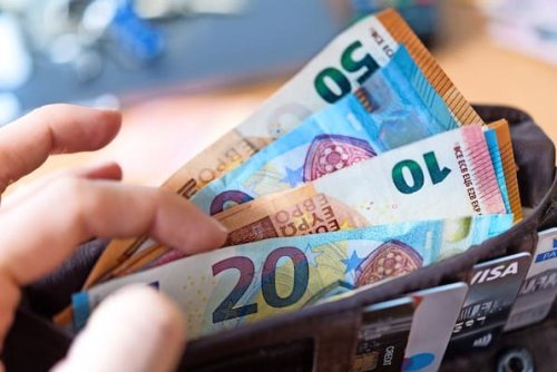 Geldbörse weg: 81-Jährige aus Gifhorn wird Opfer von Dieben