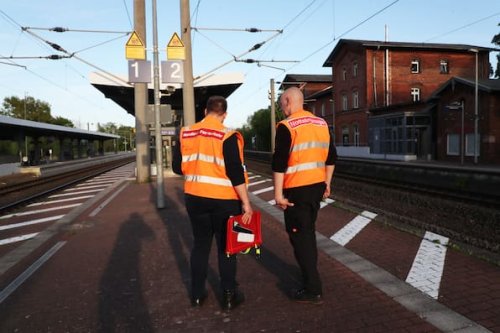 Unfall mit ICE: Zugstrecke Hannover – Wolfsburg gesperrt