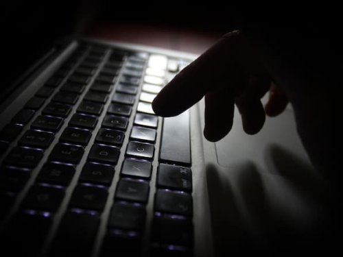 Abgeordneten-Daten im Darknet: Politiker aus Niedersachsen betroffen