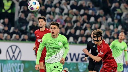 Achterbahnfahrt der Gefühle: VfL-Wolfsburg-Däne Maehle und seine Tränen vor den Fans
