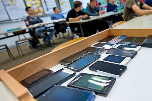 Niedersachsen will kein Handyverbot an Schulen