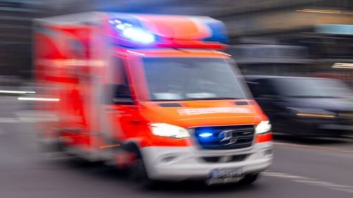 Unfall bei Mopedausfahrt – ein Toter, zwei 16-Jährige schwerverletzt