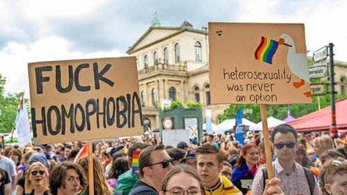 Niedersachsen: Straftaten gegen LGBTIQ-Community gestiegen