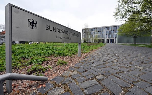 VW-Beschäftigter bekommt Recht bei Streit um Kurzarbeit und Langzeitkonten