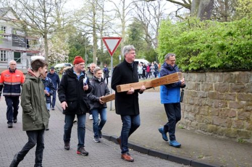 Der Kreuzweg in Gifhorn: Was es mit der Ostertradition auf sich hat