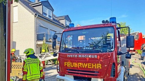 Feuer in Heiligenhaus: Gasflasche explodiert beim Grillen
