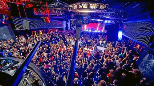 Bochum: Prater präsentiert Party vor dem World Club Dome