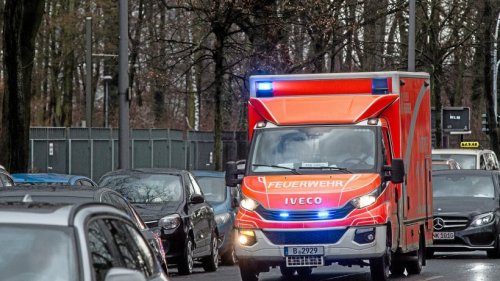 Bochum: Unfall wegen Sekundenschlafs – 83.000 Euro Schaden