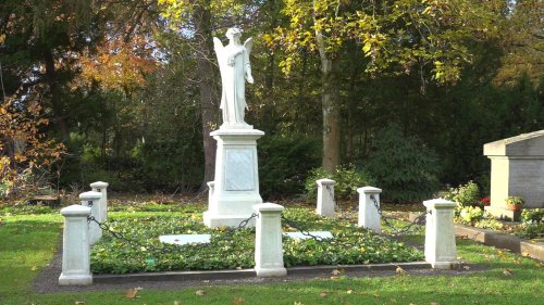 Alt, edel und preiswert: Second-Grabstätten in Düsseldorf