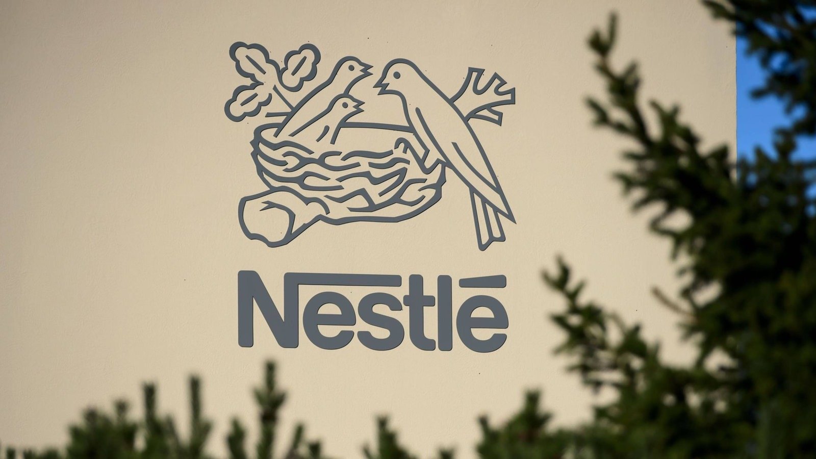 Nestlé will Werk in Neuss schließen