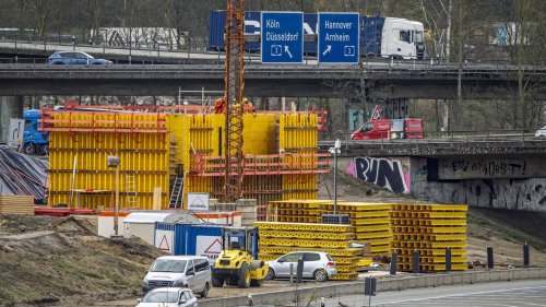 Verkehrsministerkonferenz in Münster: Greenpeace fordert Baustopp für Autobahnen