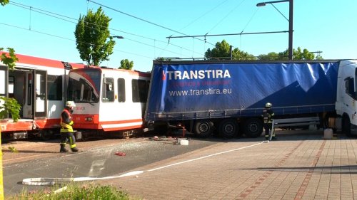 Erneut Stadtbahnunfall in Dortmund - mehrere Verletzte