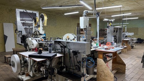 Illegale Zigarettenproduktion: 16 Angeklagte verurteilt